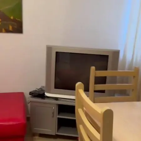To Shkembi I Kavajes, - Albania Apartment
